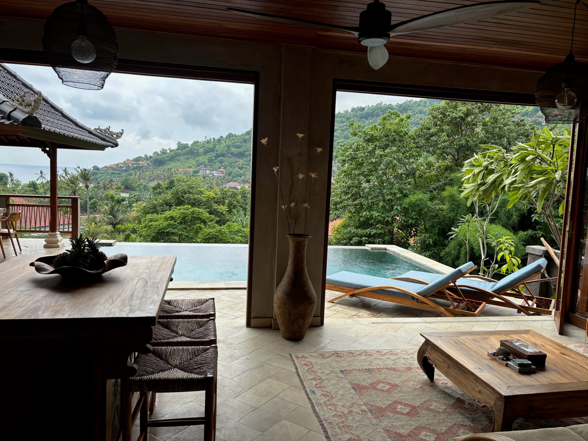 Kitchen opening to the pool