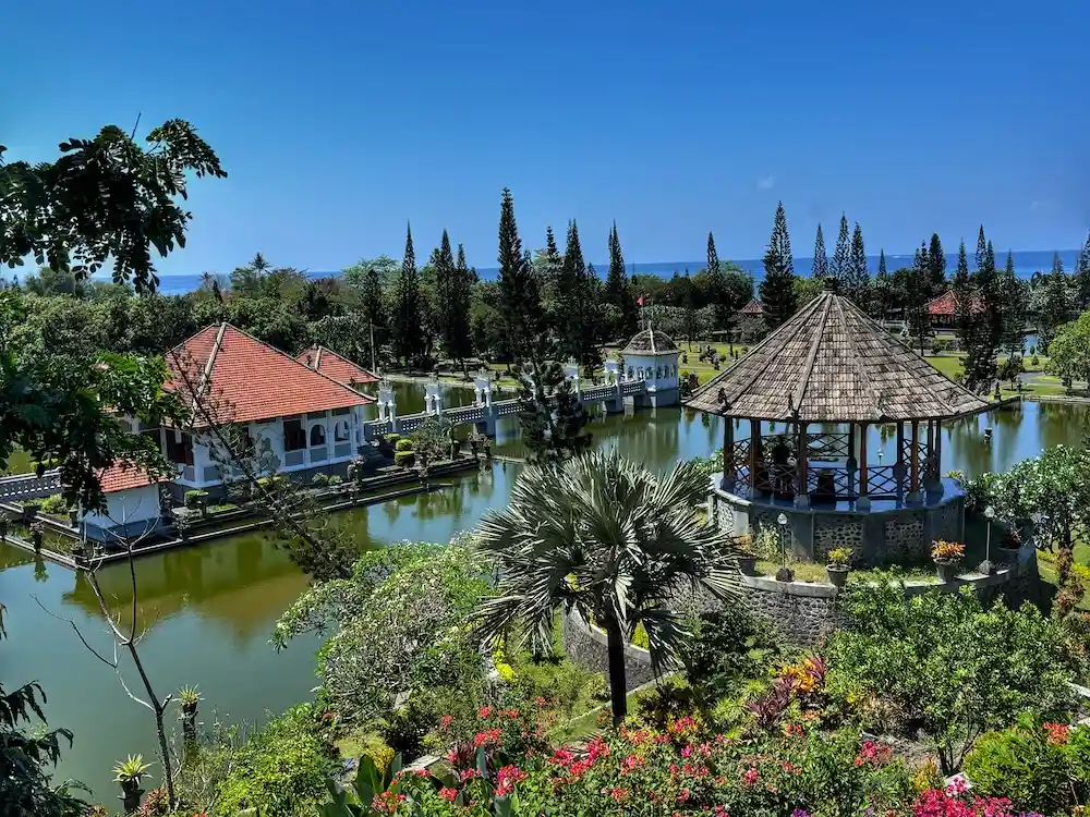 Taman Ujung Water Palace